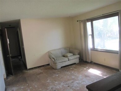 5017 Northbrook Ct, Davenport, IA 52806 - photo 7