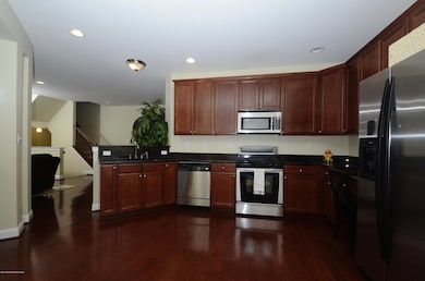 807 Abby Rd, Middletown, NJ 07748 - photo 5