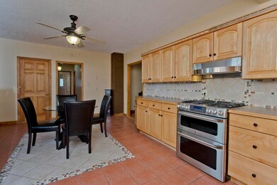 129 Whitney St, Ludlow, MA 01056 - photo 3