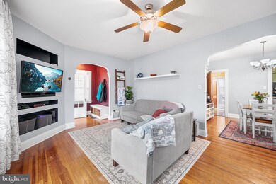 219 S 11th St, Quakertown, PA 18951 - photo 2