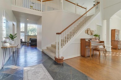 105 Starling Ct, Southlake, TX 76092 - photo 4