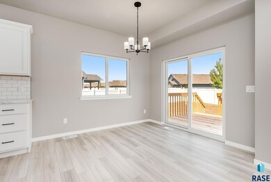 5108 E 65th St, Sioux Falls, SD 57108 - photo 4