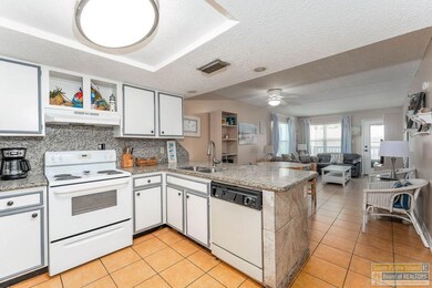 308 E Morningside Dr unit 210, South Padre Island, TX 78597 - photo 6