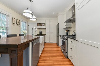 15 Halifax St unit 1, Jamaica Plain, MA 02130 - photo 4