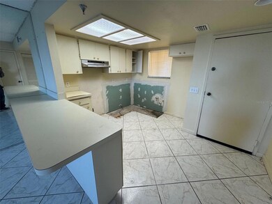 Gulf Island Condos unit 610, Hudson, FL 34667 - photo 4