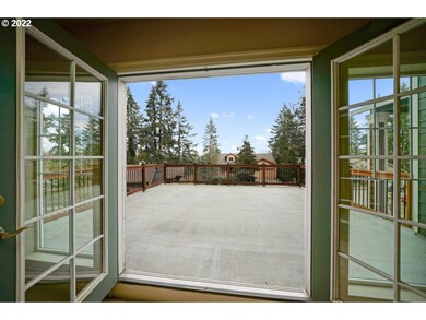18136 Hillside Ct, West Linn, OR 97068 - photo 4