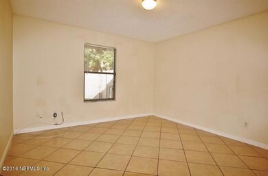 7627 Indian Lakes Dr unit 3, Jacksonville, FL 32210 - photo 5