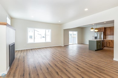 Living Room/Kitchen