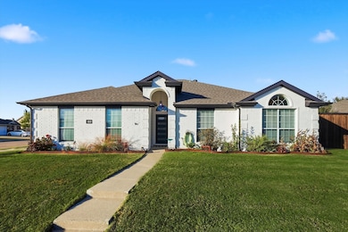 850 Mellanie Ct, Celina, TX 75009 - photo 2