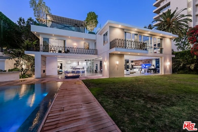 1111 N Sierra Alta Way, Beverly Hills Post Office, CA 90210 - photo 4