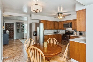 09_1653_N350W_177_Kitchen_HiRes