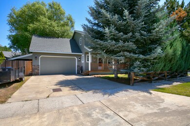 3208 NE Stonebrook Dr._003