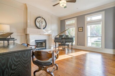 704 Saddlebrook Dr, Colleyville, TX 76034 - photo 4