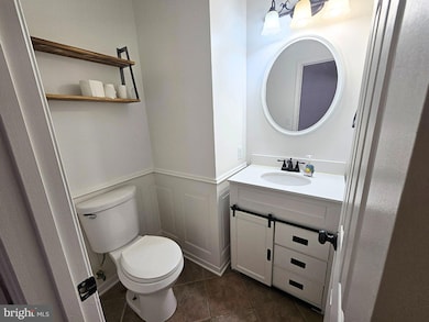 49 Basalt Dr, Fredericksburg, VA 22406 - photo 6