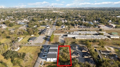 5006 Carmen St, Houston, TX 77033 - photo 6