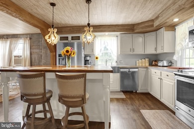 128 Valley Rd, Tamaqua, PA 18252 - photo 4