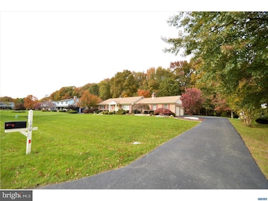 120 Loretta Ln, Bear, DE 19701 - photo 2