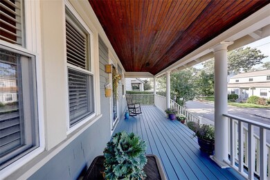 93 Wilcox Ave, Pawtucket, RI 02860 - photo 3