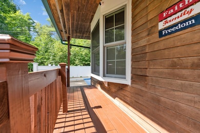 16 Sawyer Ln, Springvale, ME 04083 - photo 4