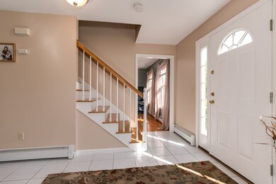 13 Butternut Cir, Holden, MA 01520 - photo 5