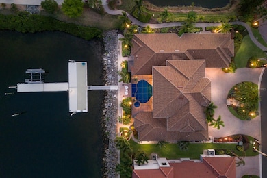 801 3rd St E, Palmetto, FL 34221 - photo 4