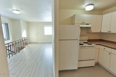 Kitchen/Living