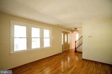 3595 Elsa Ave, Waldorf, MD 20603 - photo 3