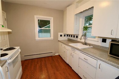 2615 53rd St, Des Moines, IA 50310 - photo 3