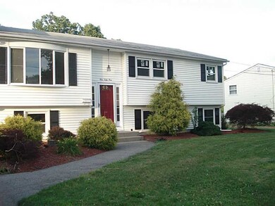155 Sandy Ln, Warwick, RI 02889 - photo 2