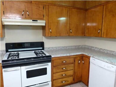 1420 Athabaska St, Eunice, LA 70535 - photo 3