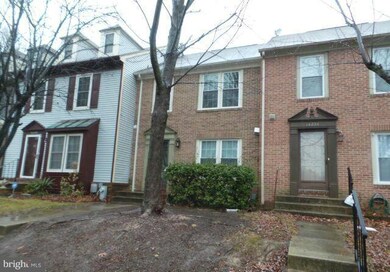 14232 Oakpointe Dr, Laurel, MD 20707 - photo 2