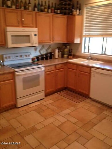 All Appliances, Cobblestone tile