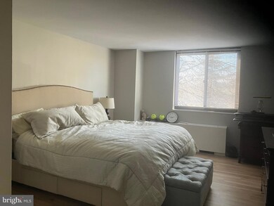 Westlake Towers unit 409, Bethesda, MD 20817 - photo 6