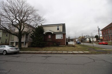 1131 S Webster Ave, Scranton, PA 18505 - photo 4