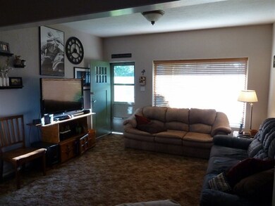 853 W 7th St, Weiser, ID 83672 - photo 5