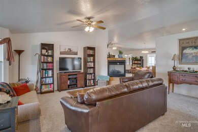 2720 Smart St, Nampa, ID 83686 - photo 6