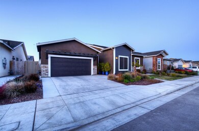 6346 E Fedora Ave, Fresno, CA 93727 - photo 6