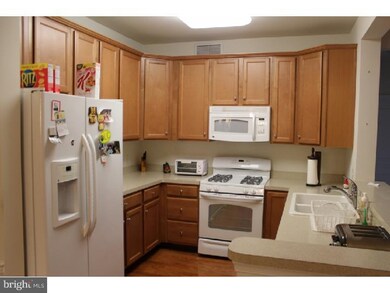 312 Creekside Dr unit A26, Brookhaven, PA 19015 - photo 7