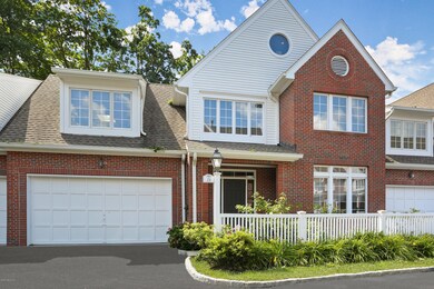 73 Weaver St unit 21, Greenwich, CT 06831 - photo 2