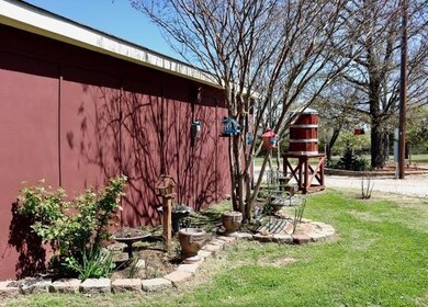 1952 County Road 117, Gainesville, TX 76240 - photo 5