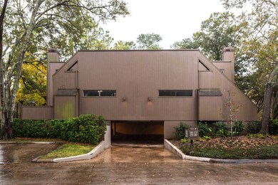 268 Litchfield Ln, Houston, TX 77024 - photo 3