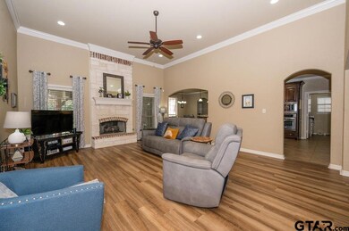 913 Dolores St, Tyler, TX 75703 - photo 5