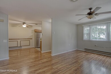 24 Independence Pkwy unit C, Whiting, NJ 08759 - photo 7