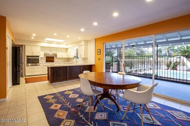 Kitchen/family room