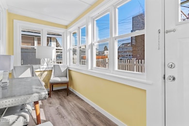 52 Dupont Ave (6)