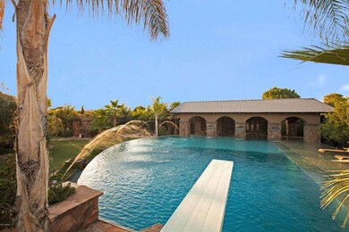 15 Foot Deep Pool