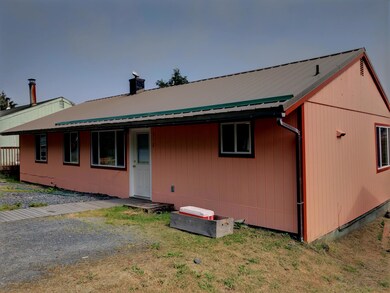 518 Hillside Dr, Kodiak, AK 99615 - photo 2