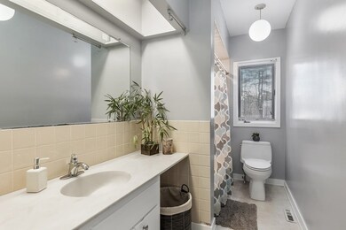 147 Spectacle Pond Rd, Littleton, MA 01460 - photo 4