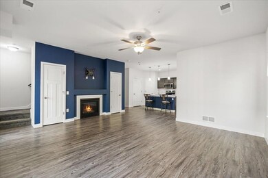 1809 N Windsor Ave, Cottage Grove, WI 53527 - photo 5