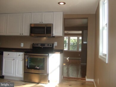 34 Yawmeter Dr, Middle River, MD 21220 - photo 5